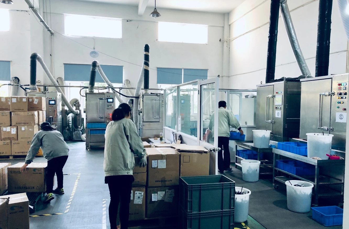 RubbLink factory packaging and export preparation — speaker rubber parts boxed and labeled for international shipment